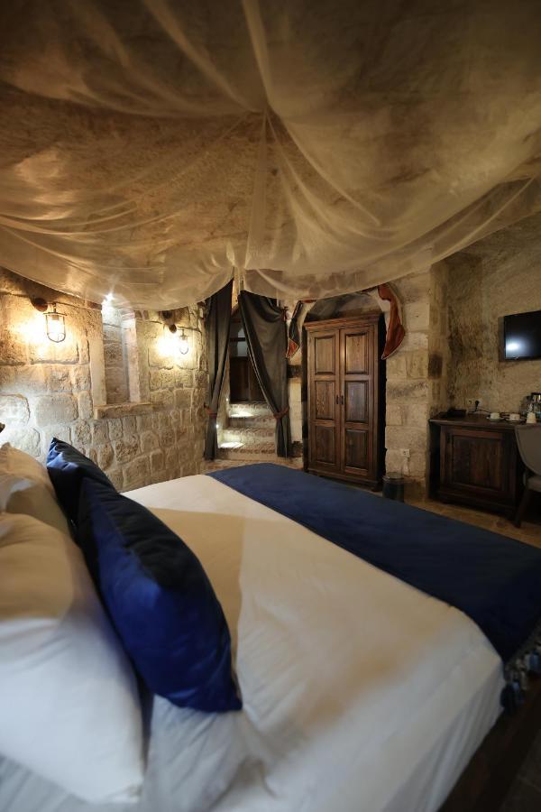 Uerguep Cave Suites Ngoại thất bức ảnh