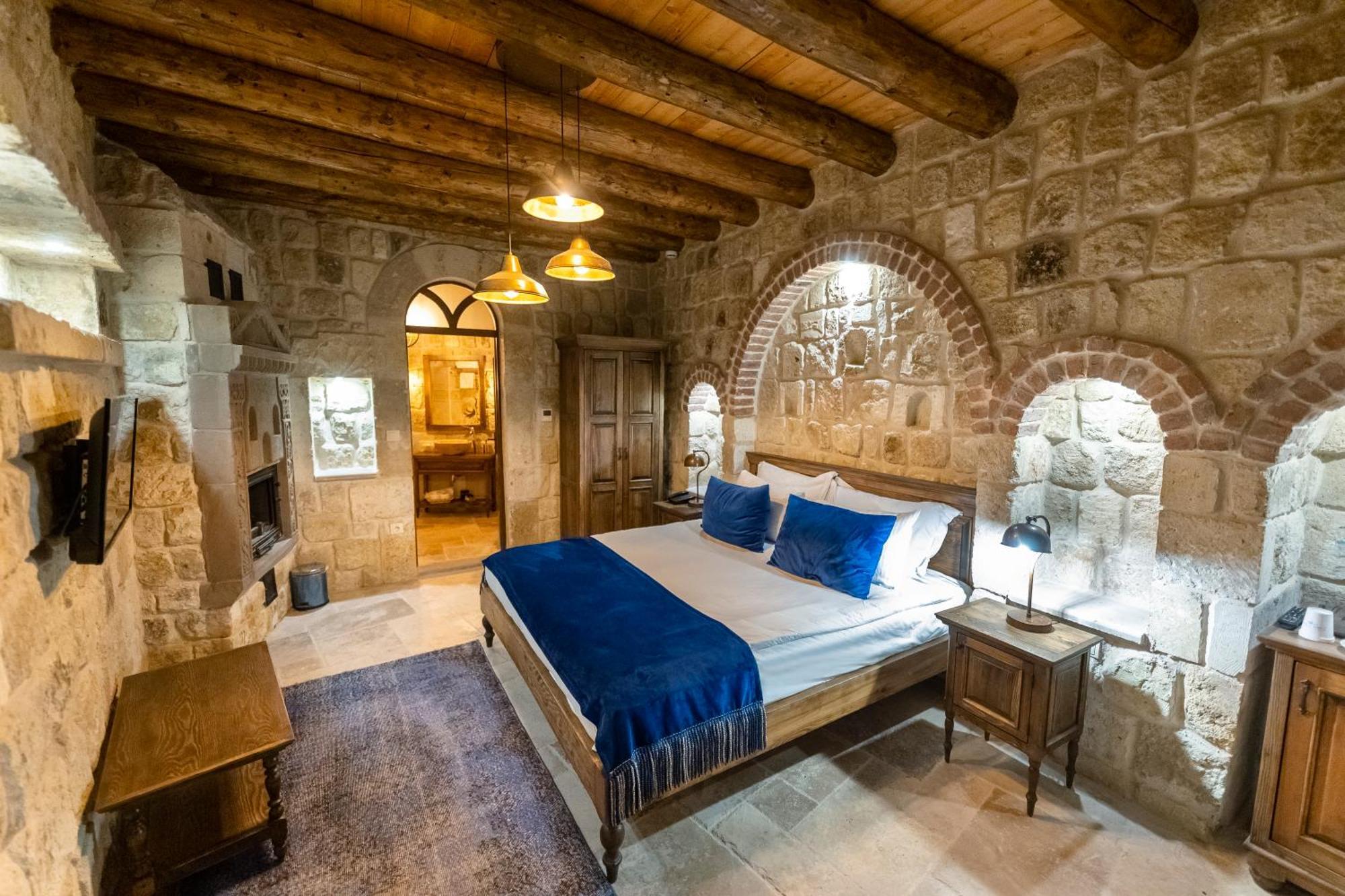 Uerguep Cave Suites Ngoại thất bức ảnh